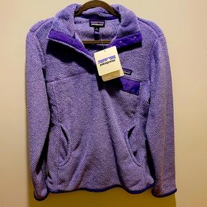 Patagonia. Women’s. Size medium. Pullover. NWT